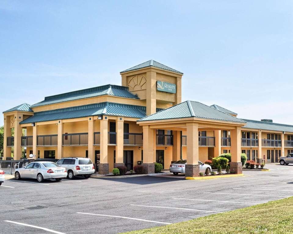 Quality Inn Thornburg 3*