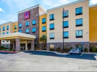 Comfort Suites Byron 2*