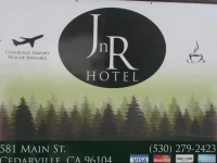 JnR Hotel 2*