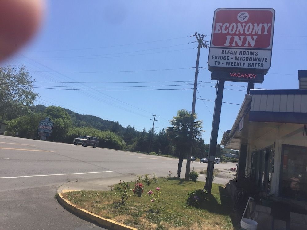 Economy Inn Reedsport 3*