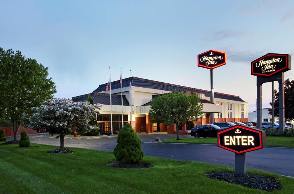 Hampton Inn Ashtabula 3*