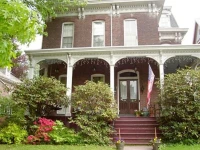 Hillard House 3*