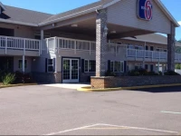 Motel 6 Rice Hill 3*