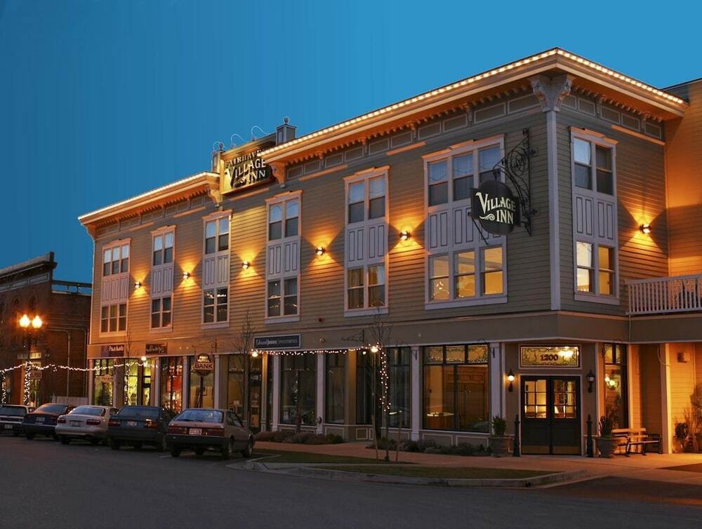 Fairhaven Village Inn 3*