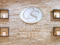 Comfort Suites Inn at Ridgewood Farm 2*