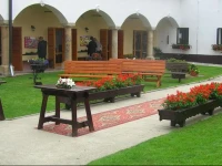 Valaskuv Grunt Hotel 3*