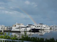 Legacy Harbour Hotel & Suites 3*