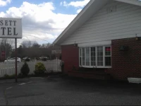 Bassett Motel 3*