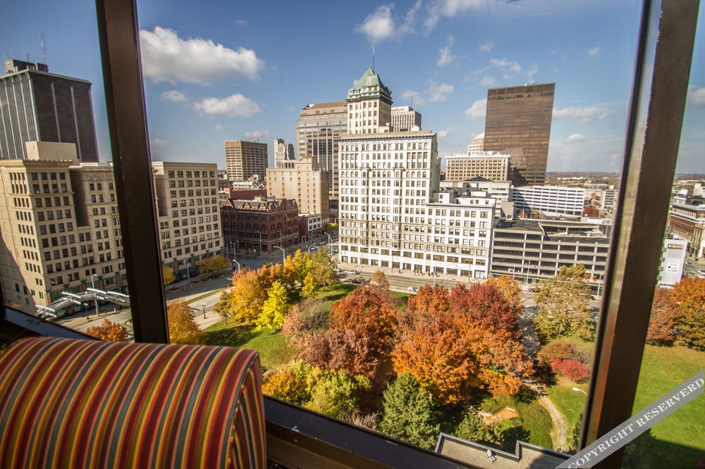 Crowne Plaza Dayton 3*