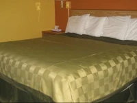 Regency Inn & Suites Faribault 3*