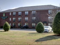 Crestwood Suites Murfreesboro 3*