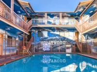 Hollywood Inn Express North 2*