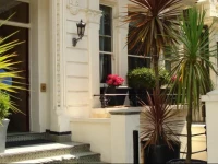 London Visitors Hotel 3*