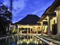 Villa Kebun Seminyak 4*