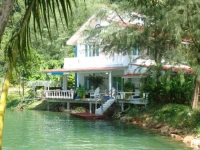 Barn Talaepu Resort 3*