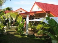 Sanuk Bungalows 2*