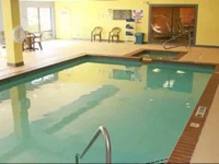 Hampton Inn Sherman 3*