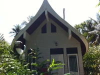 Leaf Boat Hotel 2*