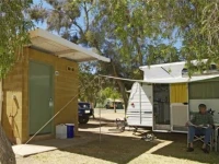MacDonnell Range Holiday Park 4*
