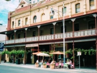 Plaza Hotel 3*