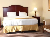 Holiday Inn Express Paramus 2*