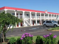 Red Carpet Inn & Suites Culpeper 3*