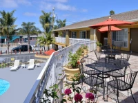 Torch Lite Inn 2*
