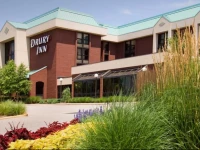 Drury Inn Collinsville 3*