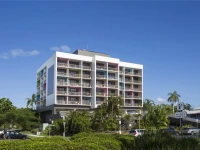 Cairns Plaza Hotel 3*