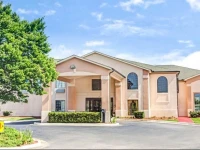 Super 8 Dawsonville 3*