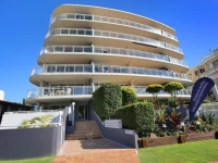 Belvedere Apartments 4*