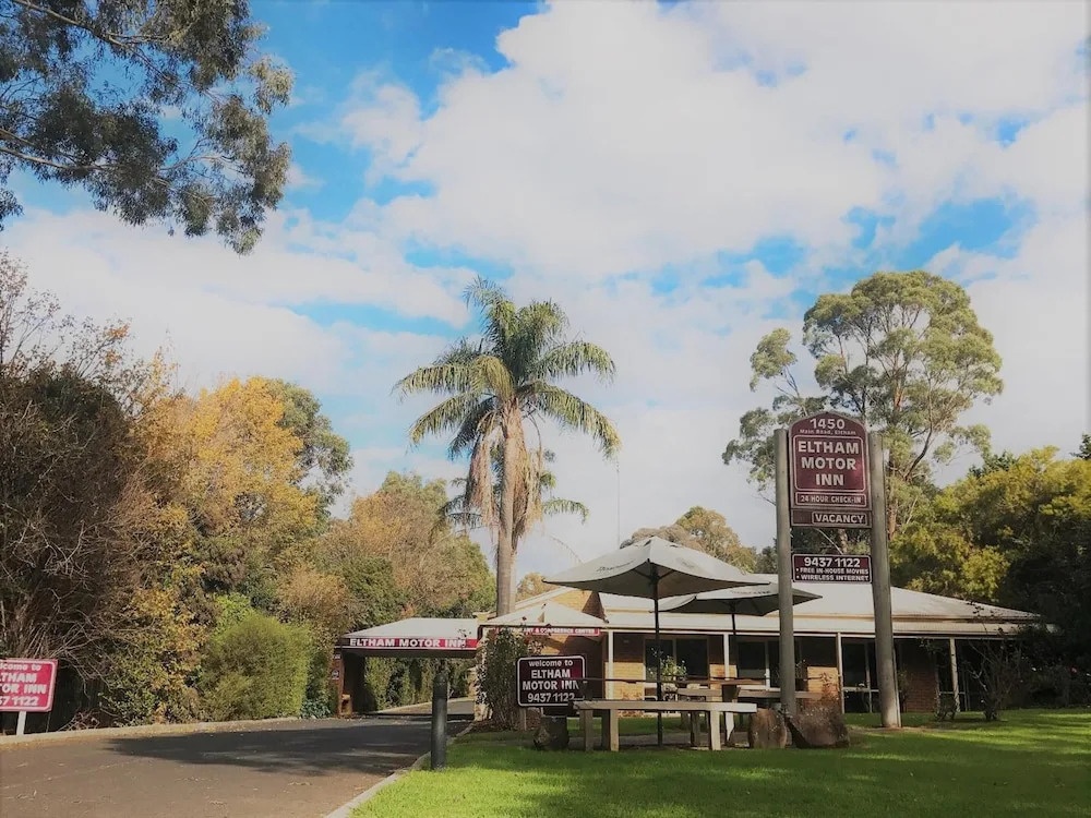 Eltham Motor Inn 3*