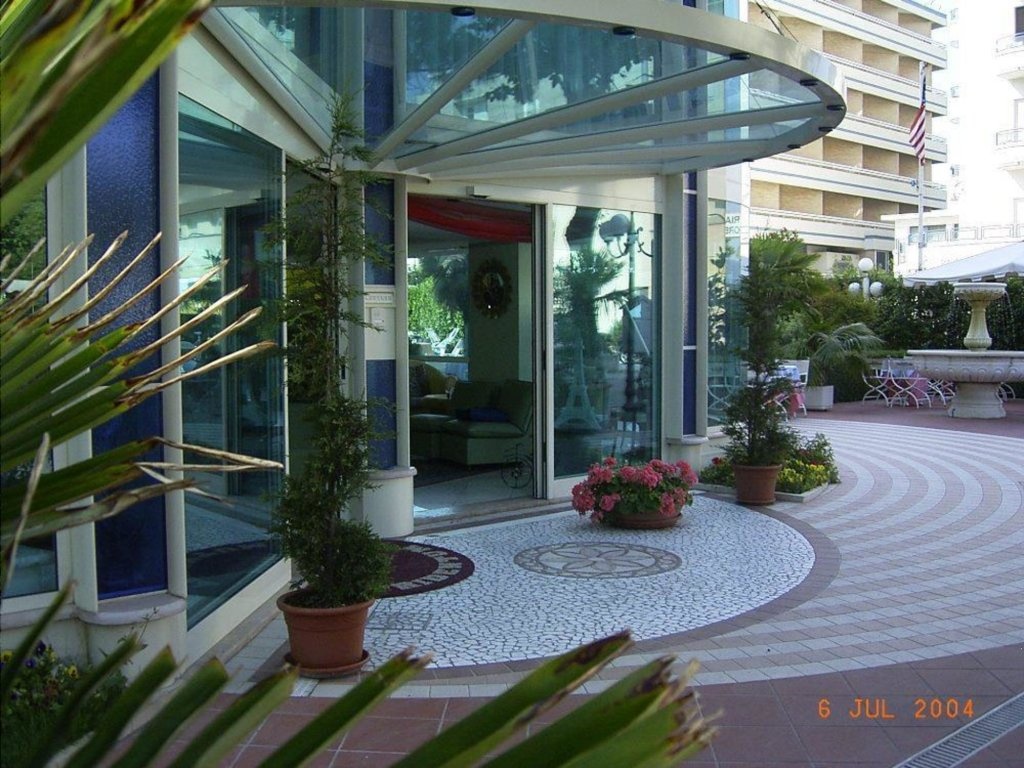 Hotel Tridentum 4*