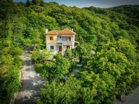 Guesthouse Papachristou 2*