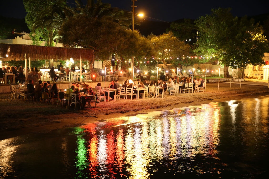 Daphnis Hotel 