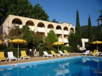 Le Roussillon 2*