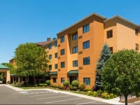 Courtyard by Marriott Danbury 3*