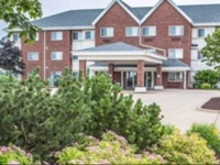 Mainstay Suites Dubuque 2*