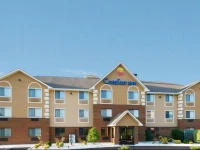 Comfort Inn & Suites South Hill 2*