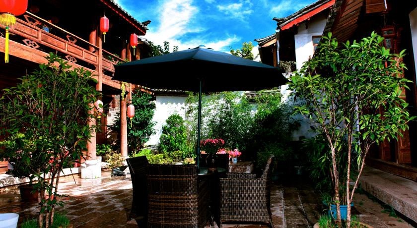 Lijiang Zhen Shui Ren Jia Inn