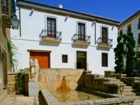Apartamentos Victoria 2*