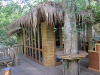 Dreamcaught Tree Houses 3*