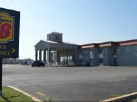 Super 8 Elk City 2*