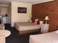 Bendigo Haymarket Motor Inn 3*