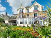 The Clifton 4*