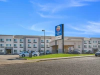 Comfort Inn Newport 2*
