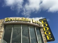Bevonshire Lodge Motel 2*