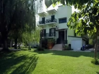 Apostolos Studios 