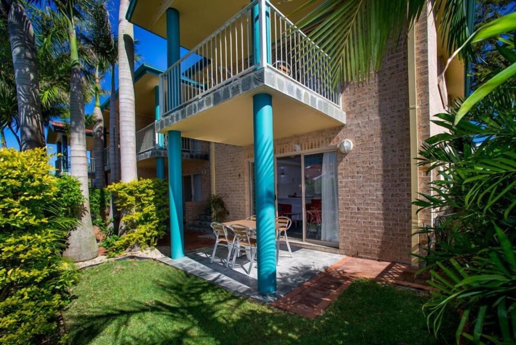 Beaches Serviced Apartments 4*