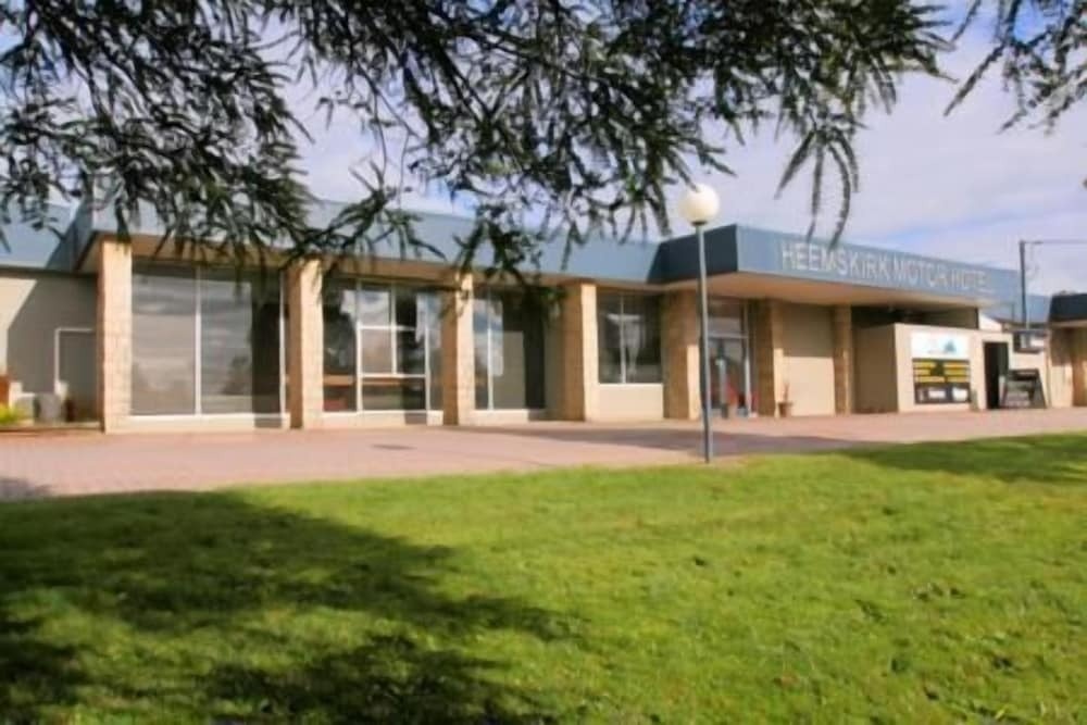 Heemskirk Motor Hotel 3*